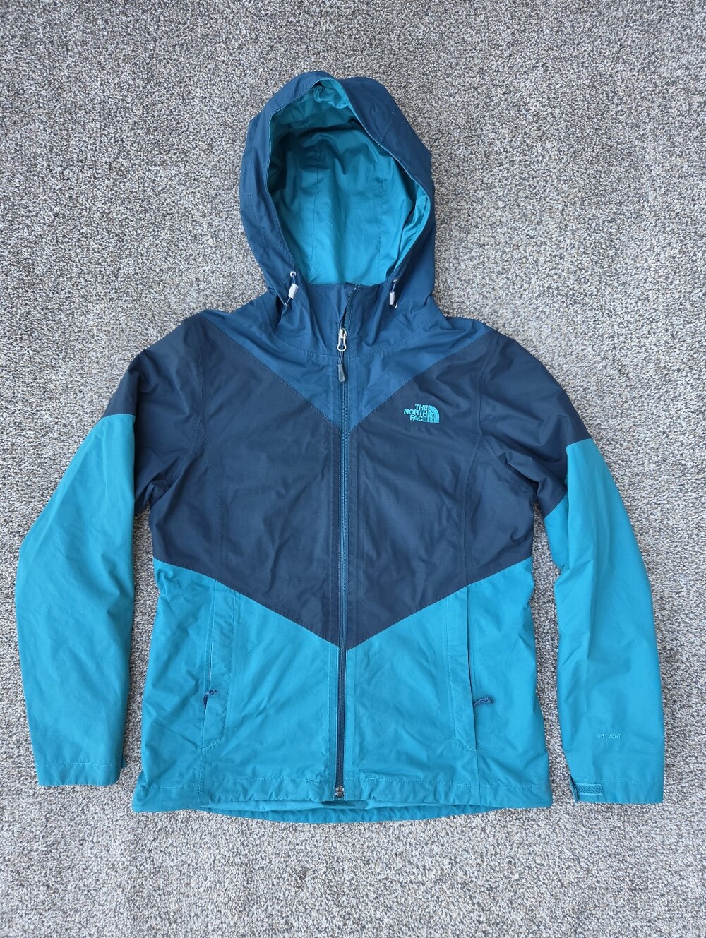 The North Face DryVent Hooded Rain Jacket Aqua Dark Blue Colorblock Women's M